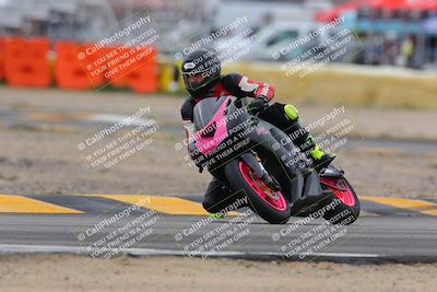 media/Jan-15-2023-SoCal Trackdays (Sun) [[c1237a034a]]/Turn 2 Set 1 (1145am)/